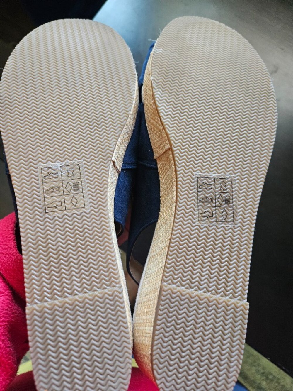 Lands End Blue Wedges - Picture 2 of 4